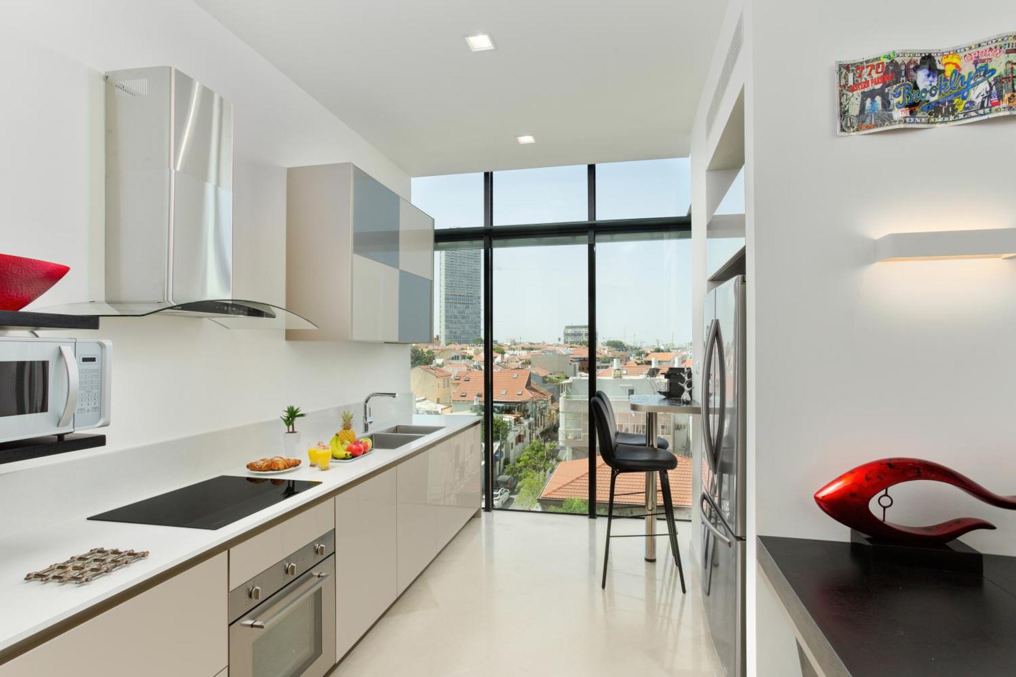 Deluxe Loft 2br In White By Holyguest Tel Aviv